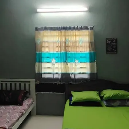 Homestay Lumut Perak Exterior photo